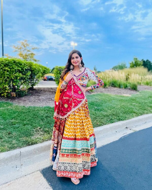 Lehenga choli for girl